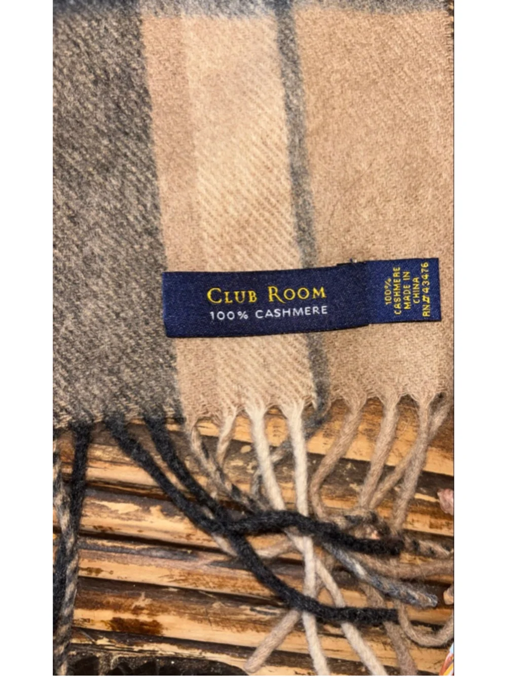 Luxury Heritage 100% Cashmere Minimalist Tartan Plaid Scarf by Club Room
